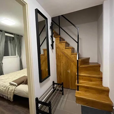 Gallery Szondi Apartment